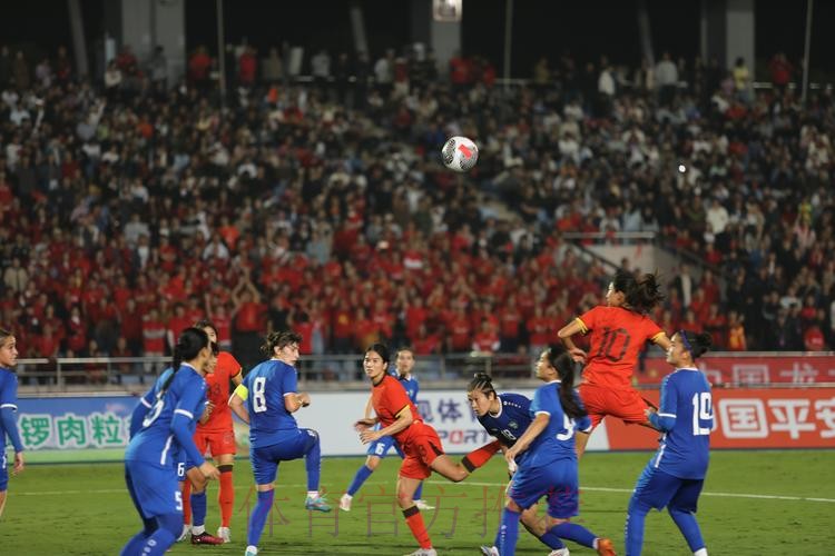 梅州五华锦标赛女足迎来新年开门红 3-0战胜尼日利亚